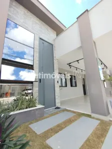 Casa de Condomínio com 3 Quartos à venda, 180m² no SIM, Feira de Santana