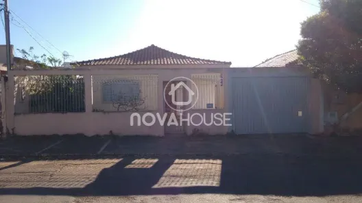 Casa com 3 Quartos à venda, 360m² no Guanandi, Campo Grande