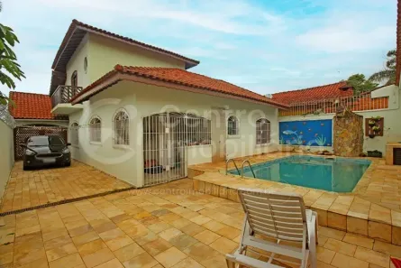Casa com 3 Quartos à venda, 229m² no Jardim Ribamar, Peruíbe
