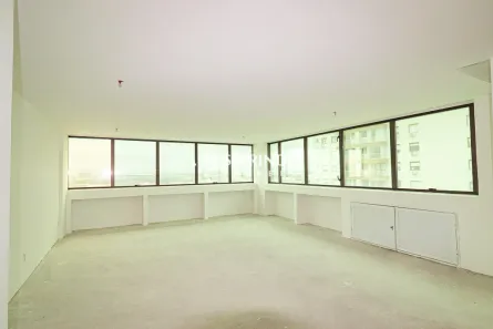 Sala Comercial para alugar, 55m² no Santa Maria Goretti, Porto Alegre