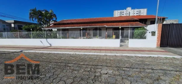 Casa com 3 Quartos à venda, 115m² no São Vicente, Itajaí