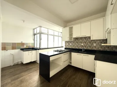 Apartamento com 2 Quartos à venda, 80m² no Jardim Sabará, Porto Alegre