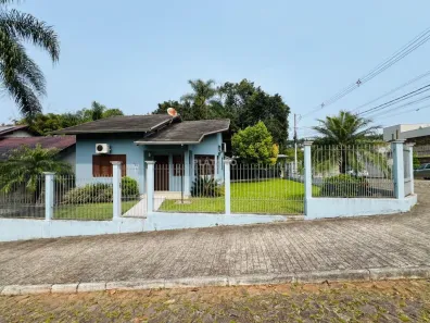 Casa com 2 Quartos à venda, 122m² no Jardim Panoramico, Ivoti