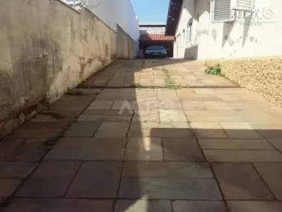 Casa com 5 Quartos à venda, 270m² no Vila Mesquita, Bauru