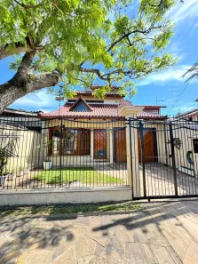 Casa com 2 Quartos à venda, 150m² no Mato Grande, Canoas
