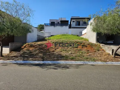 Lote/Terreno à venda, 250m² no Bairro do Grama, Caçapava