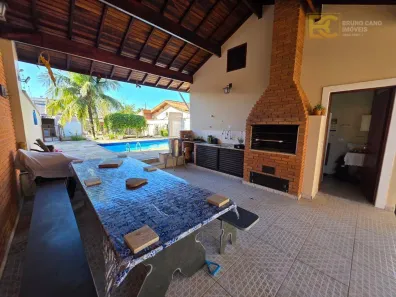 Casa com 3 Quartos à venda, 245m² no Balneário Stella Maris, Peruíbe