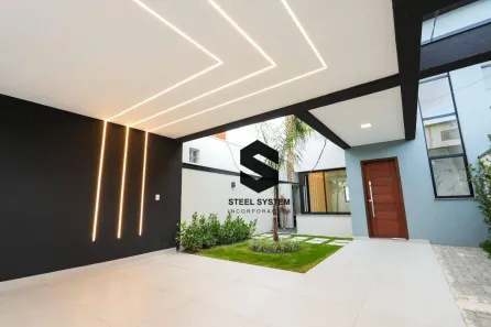 Sobrado com 3 Quartos à venda, 141m² no Boneca do Iguaçu, São José dos Pinhais