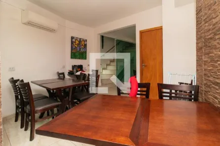 Casa com 7 Quartos à venda, 290m² no Luz, São Paulo