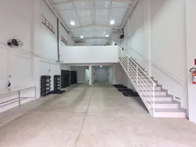 Ponto Comercial para alugar, 210m² no Paulista, Piracicaba