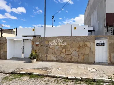 Casa com 3 Quartos à venda, 200m² no São José, Petrolina