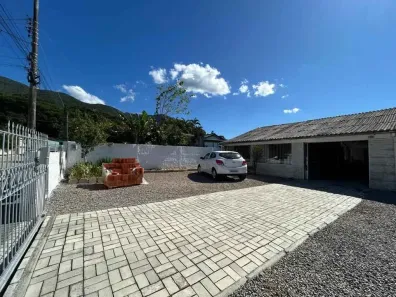 Casa com 4 Quartos à venda, 100m² no Praia de Fora, Palhoça