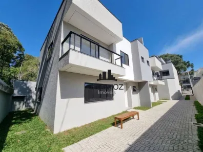 Sobrado com 4 Quartos à venda, 227m² no Santa Felicidade, Curitiba