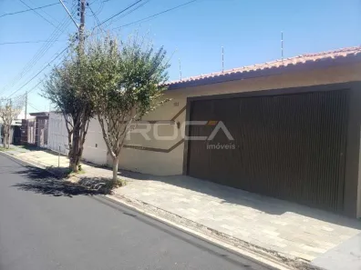 Casa com 3 Quartos à venda, 200m² no Parque dos Timburis, São Carlos