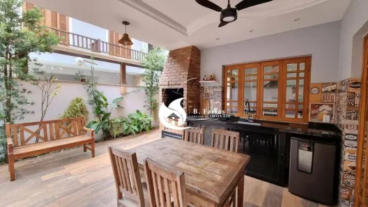 Casa de Condomínio com 3 Quartos para venda ou aluguel, 135m² no Bairro de Juquehy, São Sebastião