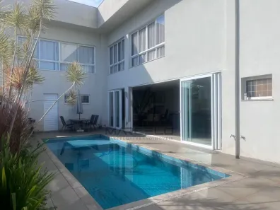Casa de Condomínio com 4 Quartos à venda, 245m² no Esperança, Londrina