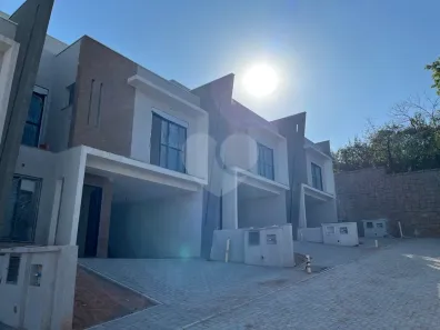 Casa com 3 Quartos à venda, 144m² no Chácaras Silvania, Valinhos