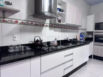 Casa com 3 Quartos à venda, 105m² no Centro, Florianópolis