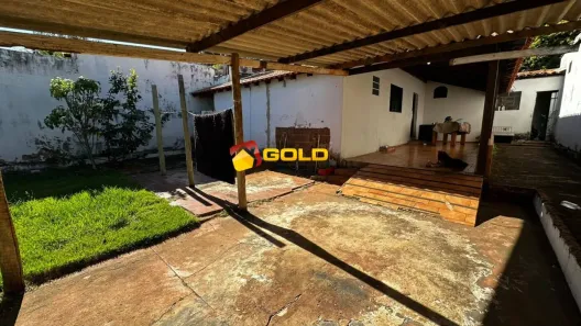 Casa com 2 Quartos à venda, 100m² no Saraiva, Uberlândia