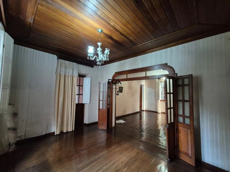 Casa com 7 quartos — Lourdes, Belo Horizonte