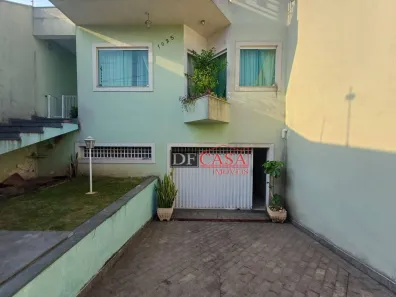 Sobrado com 3 Quartos à venda, 301m² no Vila Carrão, São Paulo