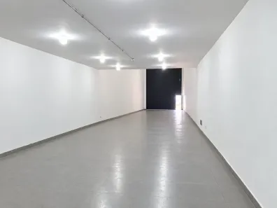Prédio Comercial para alugar, 1200m² no Canindé, São Paulo