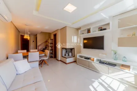 Casa com 3 Quartos à venda, 196m² no Nonoai, Porto Alegre