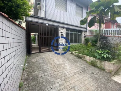 Sobrado com 5 Quartos à venda, 250m² no Gonzaga, Santos