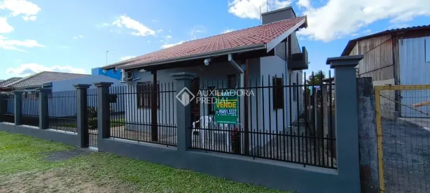 Casa com 3 Quartos à venda, 200m² no Centro, Portão