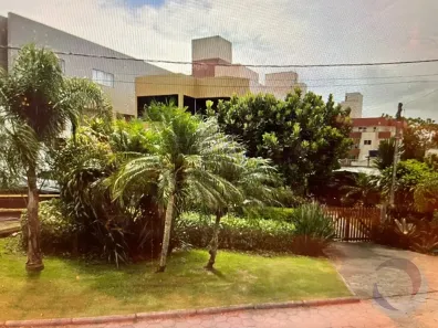 Lote/Terreno à venda, 555m² no Jurerê, Florianópolis