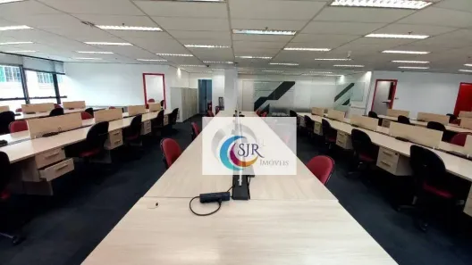 Sala Comercial para alugar, 485m² no Vila Olímpia, São Paulo