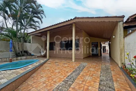 Casa com 2 Quartos à venda, 250m² no Estancia Sao José, Peruíbe