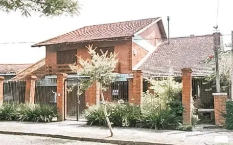Casa com 4 Quartos à venda, 404m² no Vila Assunção, Porto Alegre