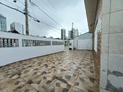 Casa com 2 Quartos para alugar, 120m² no Ocian, Praia Grande