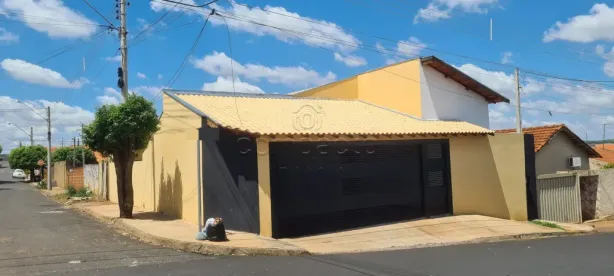 Casa com 3 Quartos à venda, 175m² no Monte Aprazível, Monte Aprazível