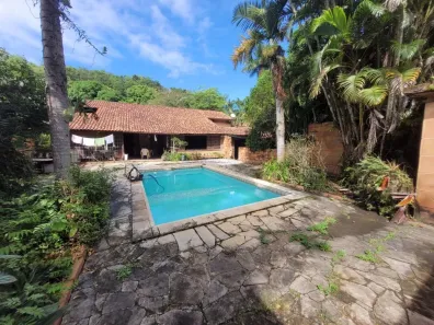 Lote/Terreno à venda, 1080m² no Itaipu, Niterói