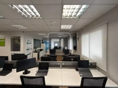 Sala Comercial para alugar, 180m² no Pinheiros, São Paulo