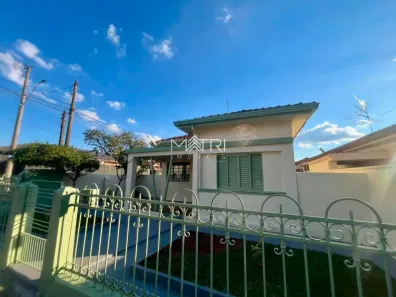 Casa com 3 Quartos para alugar, 102m² no Centro, Araraquara