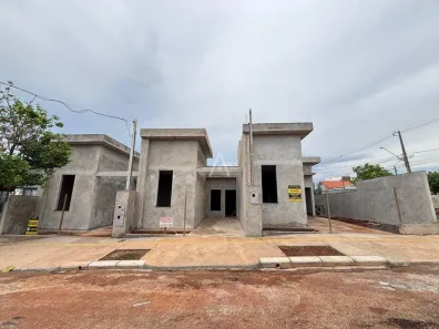 Casa com 2 Quartos à venda, 47m² no Jardim Coopagro, Toledo