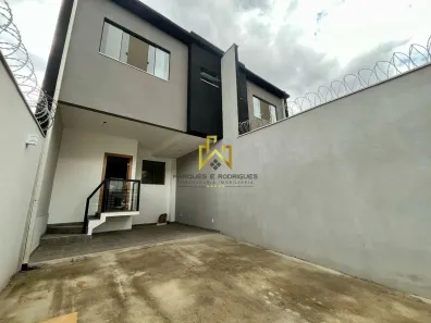 Casa com 3 Quartos à venda, 120m² no Cândida Ferreira, Contagem