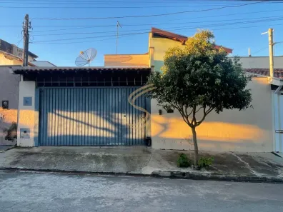 Casa com 2 Quartos à venda, 122m² no Vila Brasil, São José do Rio Pardo
