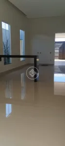 Casa com 3 Quartos à venda, 127m² no Laranjeiras, Uberlândia