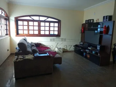 Casa de Condomínio com 5 Quartos para alugar, 670m² no Vila Zezé, Jacareí