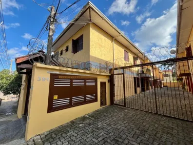 Sobrado com 2 Quartos à venda, 74m² no Sagrada Família, Caxias do Sul