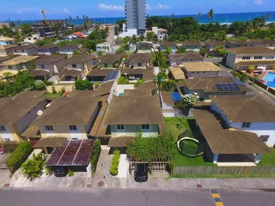 Casa de Condomínio com 5 Quartos à venda, 240m² no Piatã, Salvador