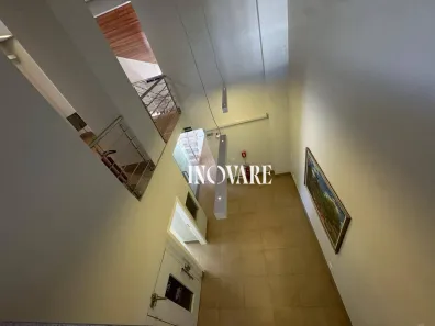 Prédio Comercial para alugar, 310m² no Centro, Uberlândia