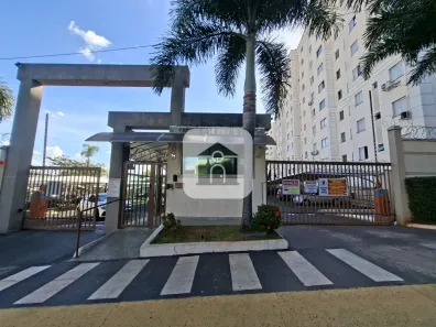 Apartamento com 2 Quartos para alugar, 50m² no Presidente Roosevelt, Uberlândia