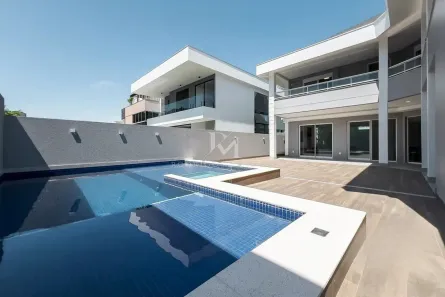 Casa de Condomínio com 5 Quartos à venda, 400m² no Ariribá, Balneário Camboriú