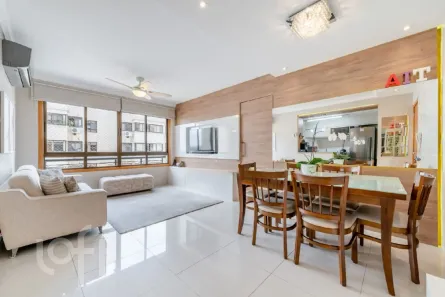 Apartamento com 2 Quartos à venda, 75m² no Passo da Areia, Porto Alegre