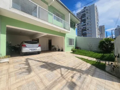 Casa com 6 Quartos à venda, 258m² no Barreiros, São José